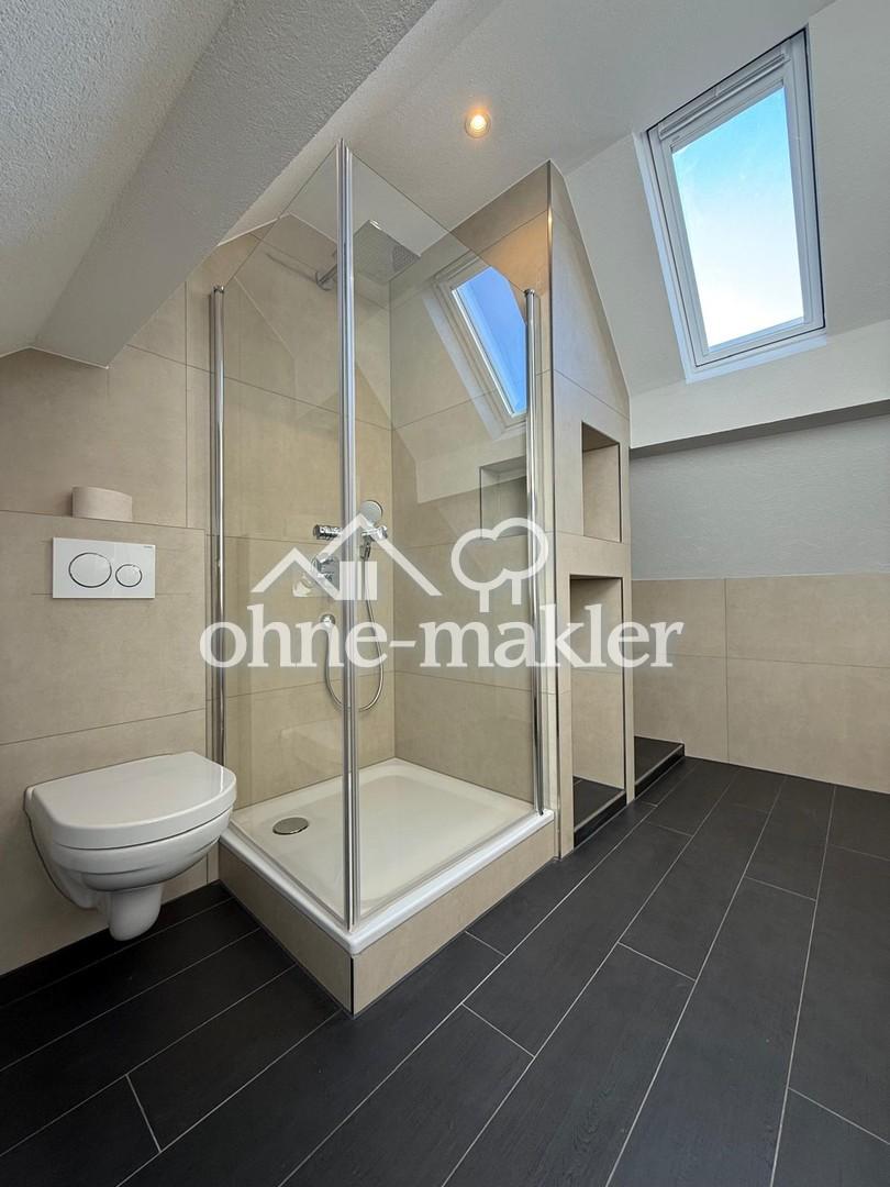 5-Zimmer-Maisonette über drei Wohnebenen – kernsaniert, mit Einbauküche & 2 Bädern - Photo 5