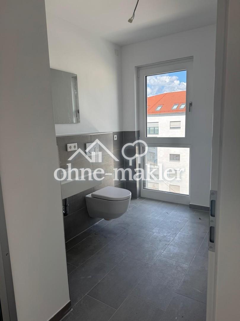 Stilvolle 1-Zimmer-Loftwohnung mit Panoramablick und Einbauküche - Foto 5