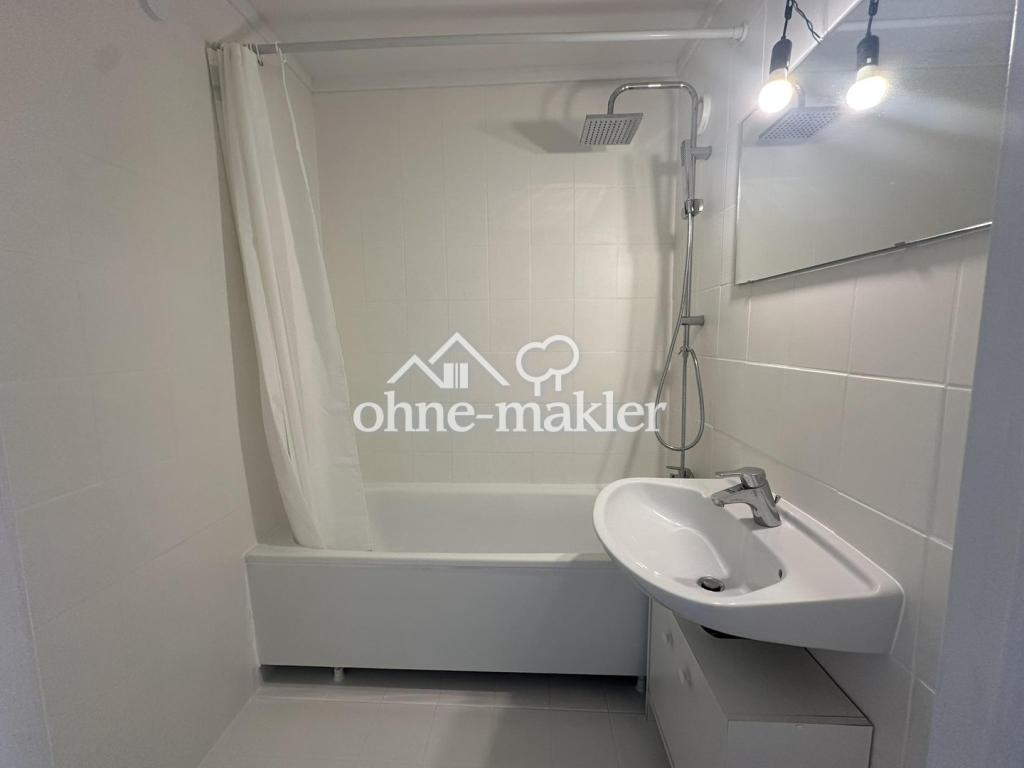 Helle 3-Zi-Penthousewohnung in Kerpen-Horrem mit EBK + Balkon +Stellplatz 83qm - Foto 5
