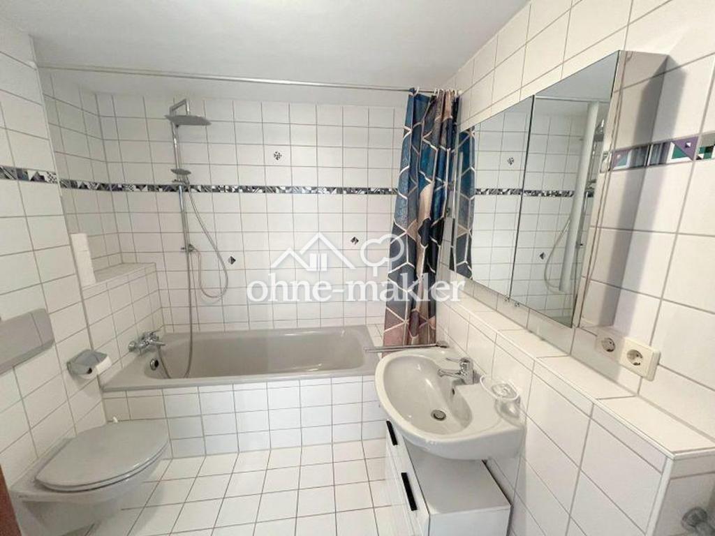 Sehr, schöne, helle 2 Zi- Wohnung mit großem Balkon und TG in Weinsberg - Photo 5