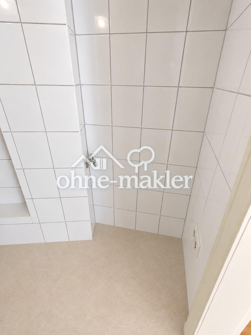 Altbau-Erstbezug nach Sanierung, Balkon & Top-Lage im Stadtfeld - Photo 3