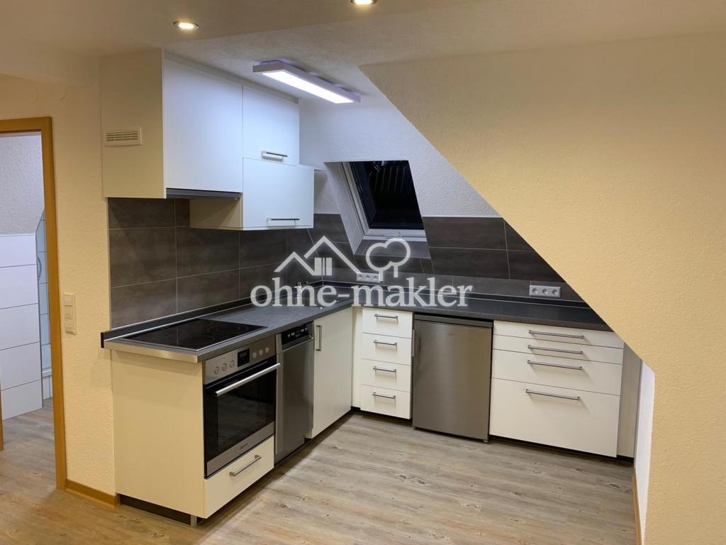 Charmante 2-Zimmer-Altbauwohnung mit traumhafter Aussicht in zentraler Lage in Aalen - Foto 4