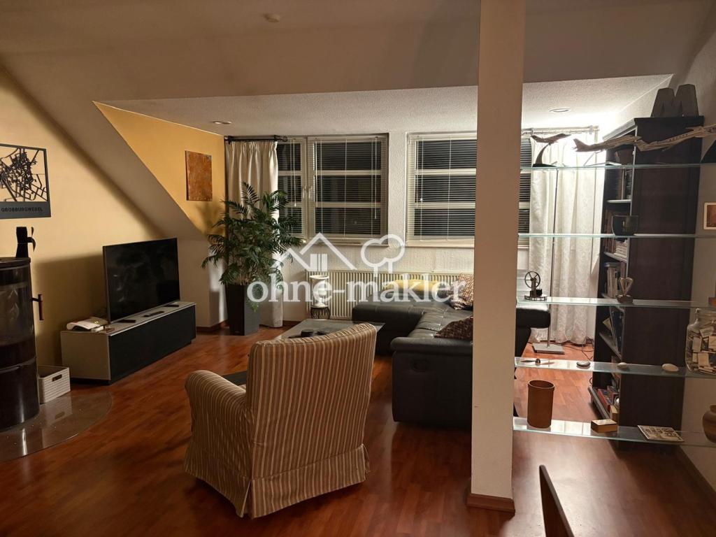 145 m² Wohntraum im Herzen von Großburgwedel – 4 Zimmer, 2 Bäder, Balkon & EBK - Photo 1