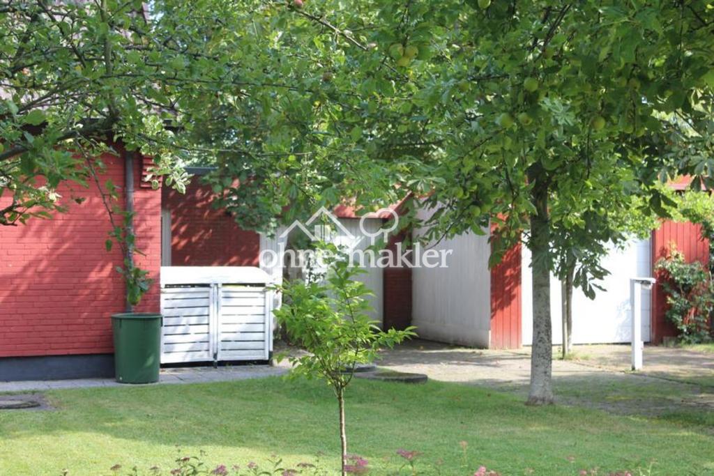 Einfamilienhaus in der Schleistadt Schleswig zu vermieten - Foto 1