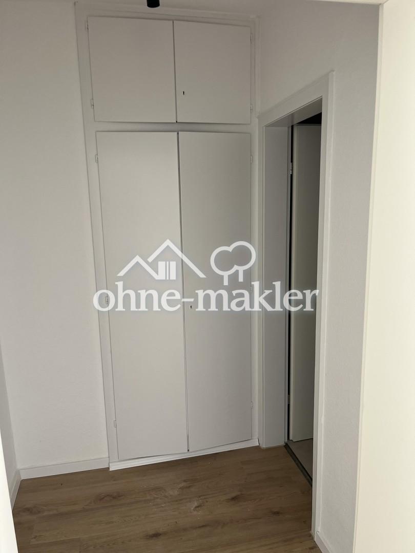 Helle, modernisierte 1-Zimmer-Wohnung mit separatem Küchenraum in Krefeld-Benrad - Photo 4