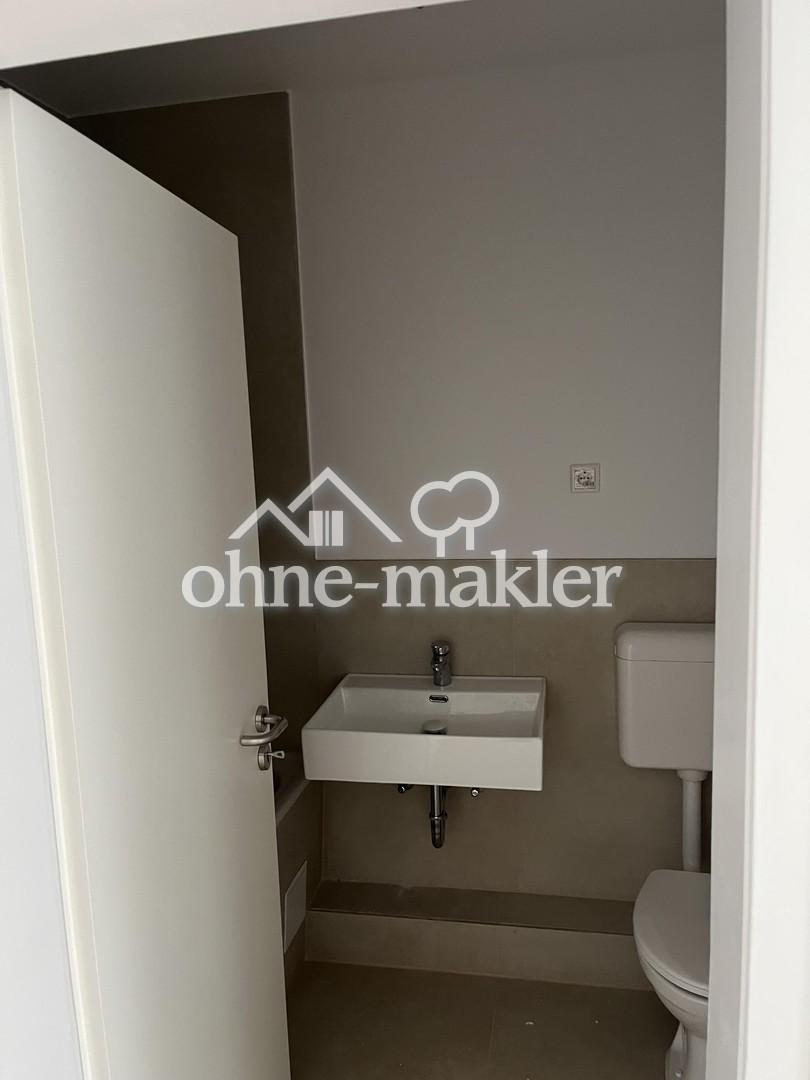 Helle, modernisierte 1-Zimmer-Wohnung mit separatem Küchenraum in Krefeld-Benrad - Photo 3