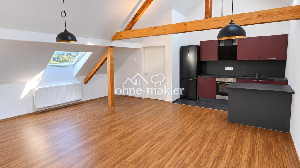 Sanierte 3-Zimmer-Dachgeschosswohnung mit Stellplatz und Keller in 94362 Neukirchen - Foto 1