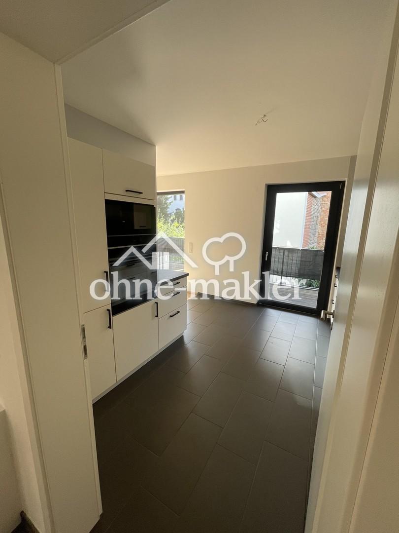 Schöne 3-Zimmer im Neubau - Südbalkon und Stellplatz in der TG - Photo 4