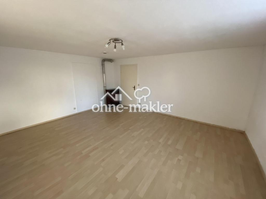 Helle 3 (4)-Zi. EG-Wohnung mit großem Balkon und zusätzl. Zimmer im UG in Filderstadt-Bernhausen - Foto 1