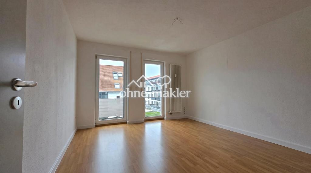 Helle 3-Zimmer-Wohnung mit 2 Balkonen, neuer Einbauküche und Blick ins Grüne - Photo 1