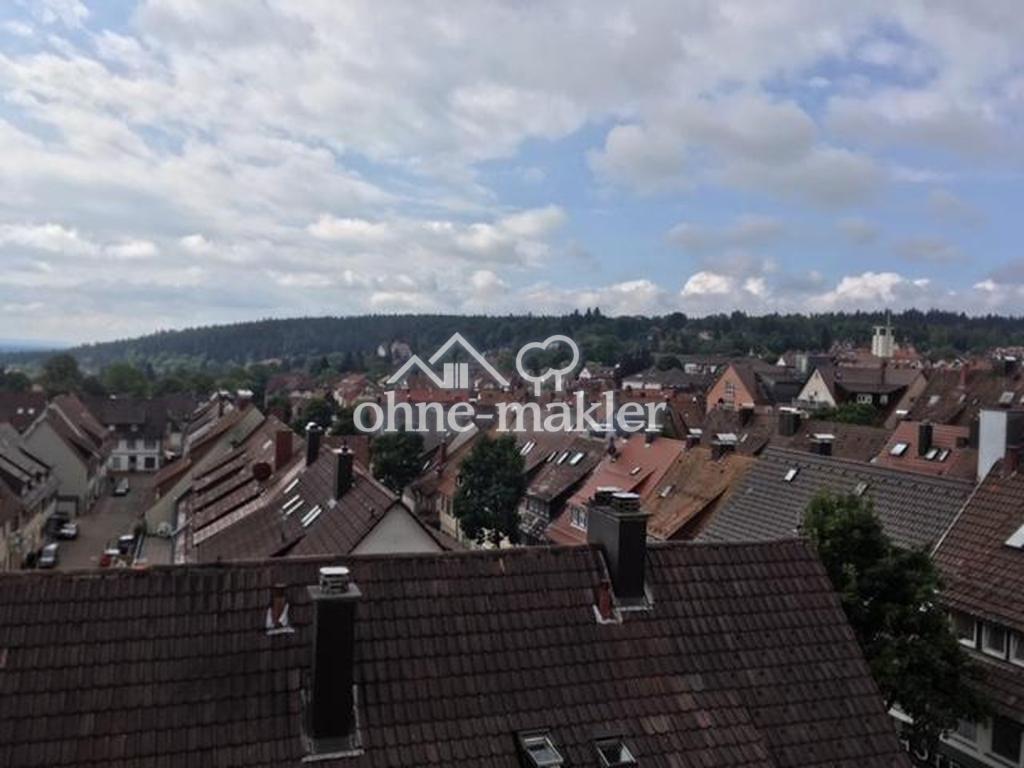 Schöne Dachgeschosswohnung mit ausgebautem Dachboden im Herzen Freudenstadts - Photo 4