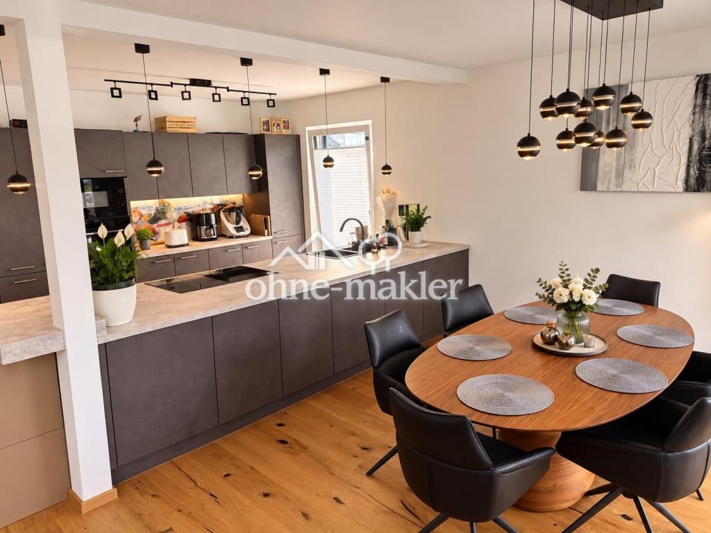 Neubau-DHH in Burgrieden – 144 m², 4 Schlafzimmer, KfW 40, hochwertige Einbauküche, und 2 Terrassen - Photo 5