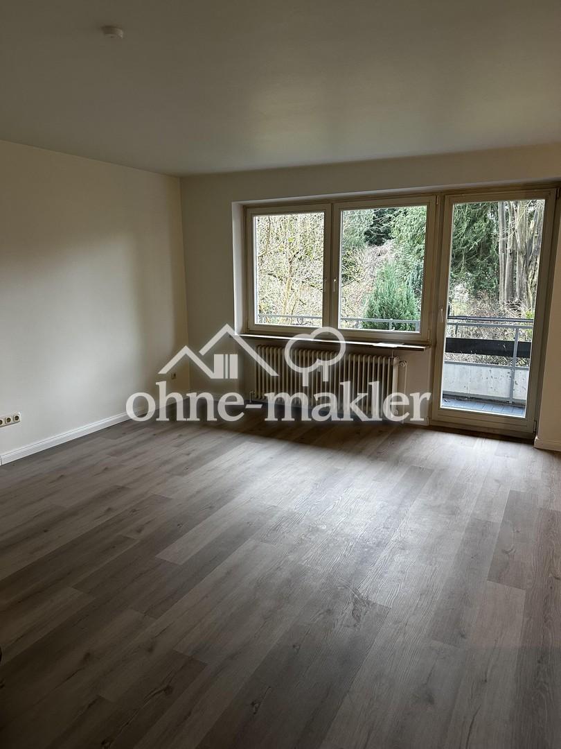 Sanierte 3 Zimmer Wohnung mit offener Wohnküche, Balkon und Gartennutzung, ruhig nahe Stadtpark - Photo 1