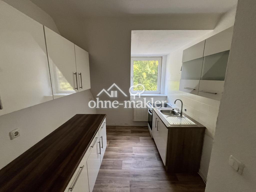 Helle & freundliche 2-Zimmerwohnung mit EBK und Balkon - ab sofort verfügbar - Photo 4