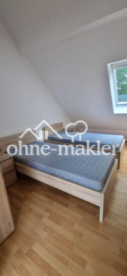 Helle 3-Zimmer-Dachgeschosswohnung mit ca. 100 m² – für Familie oder WG - Foto 5