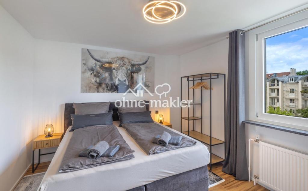 Exklusiv möbliert im Herzen Münchens: ruhiges Apartment im Lehel nahe Eisbach und Isar - Photo 4