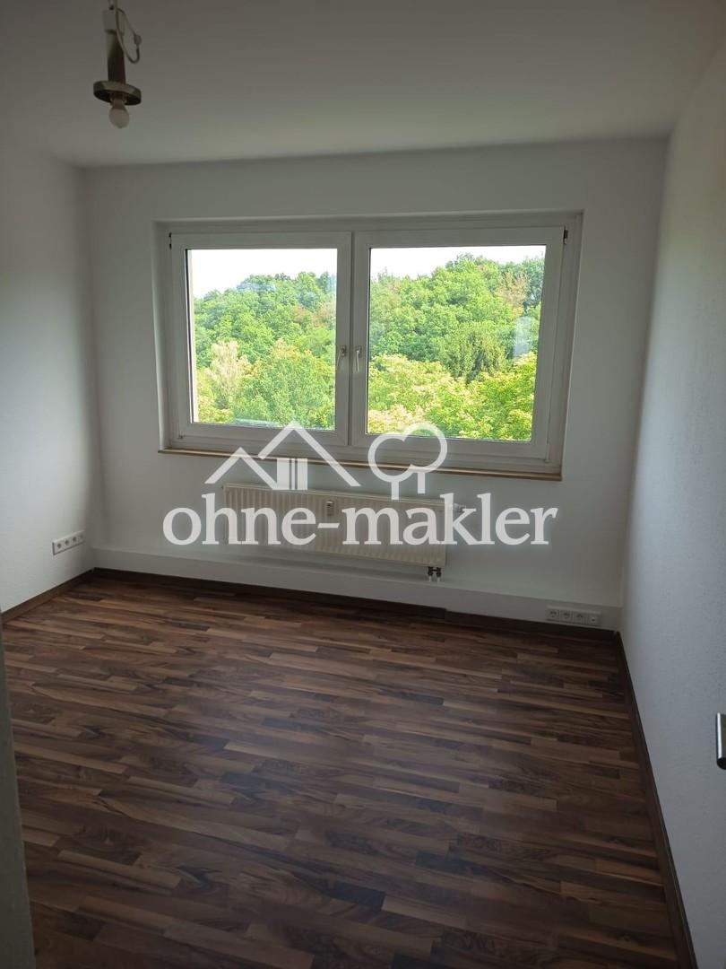 2-Raum-Wohnung mit Balkon und Kfz-Stellplatz - Foto 1