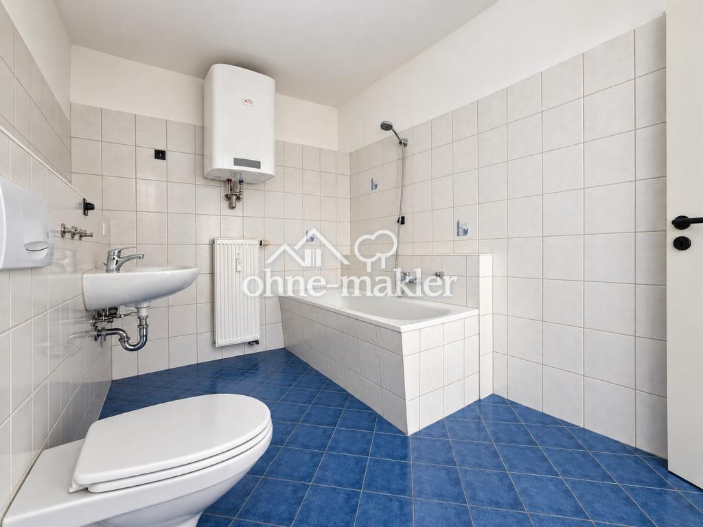 Helle Dachgeschosswohnung mit großen, bodentiefen Fenstern in Dresden-Friedrichstadt (WE127) - Foto 4