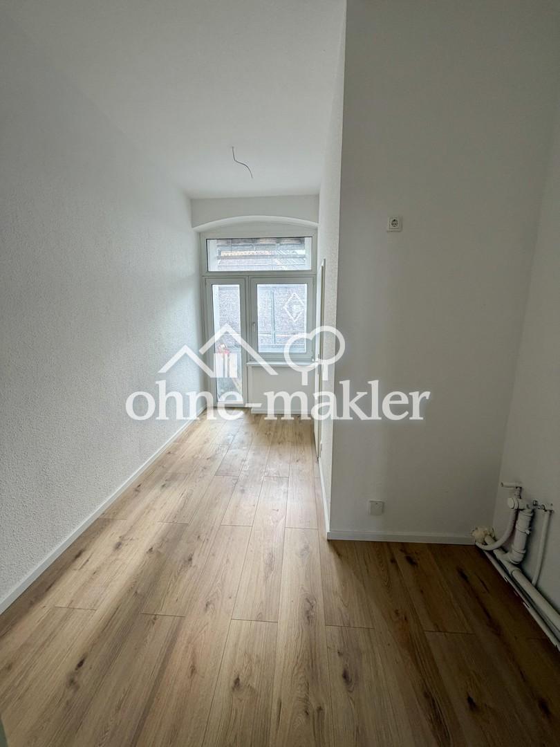 Frisch kernsanierte 2-Zimmer-Wohnung mit Balkon & Fußbodenheizung in Ratingen-Zentrum - Photo 4