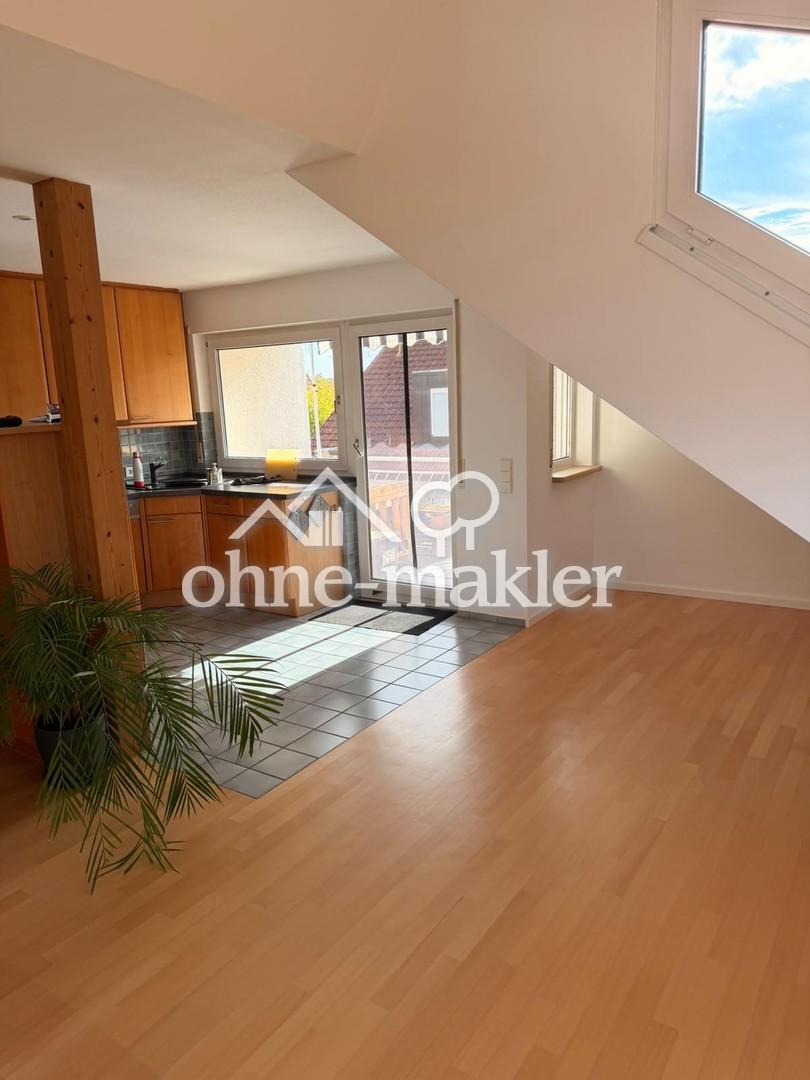 Dachgeschosswohnung - Foto 4