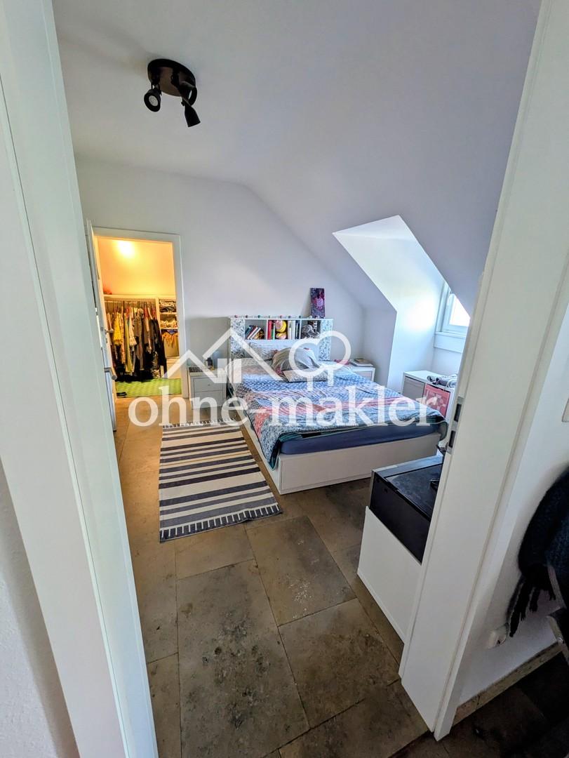 Gemütliche Dachgeschoßwohnung mit Fernblick - Foto 5