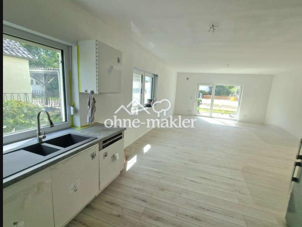 Neubau mit Garten, 6 Zimmer über 2 Etagen, Passivhaus in Sontheim - Foto 1