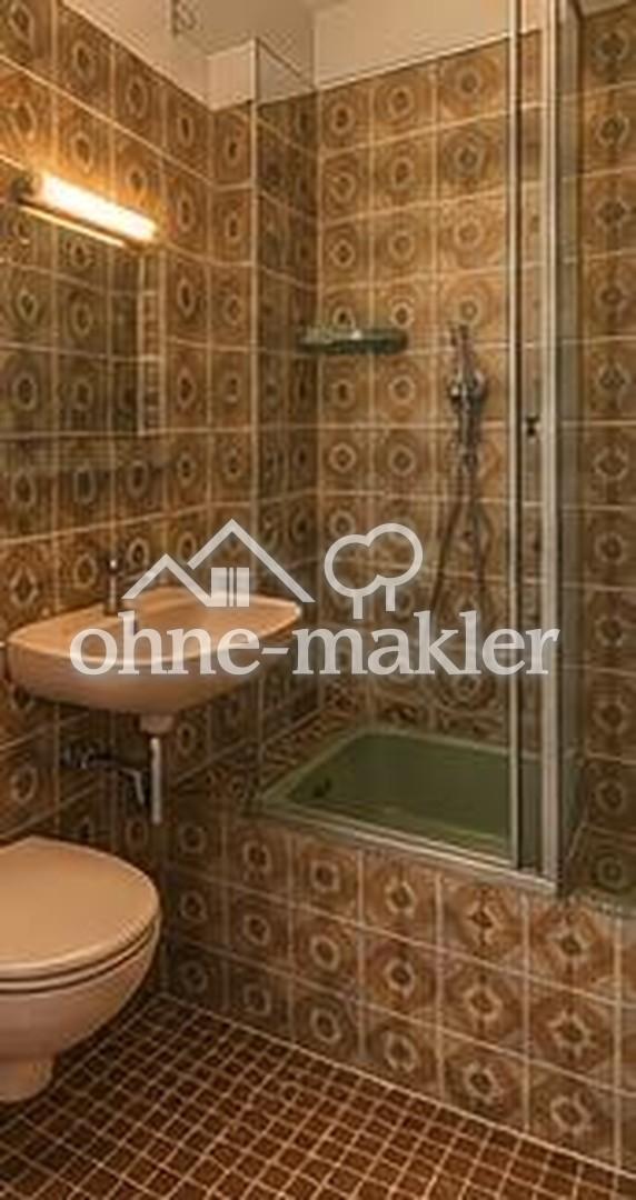 Lichtdurchflutete 2-Zimmer-Wohnung mit Balkon, Aufzug & TG-Stellplatz - Foto 3