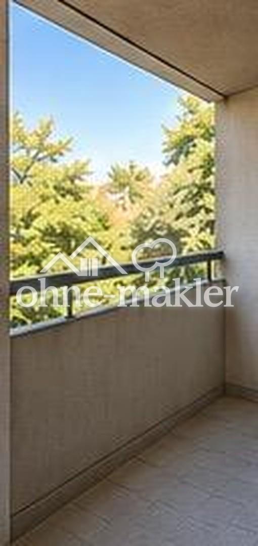Lichtdurchflutete 2-Zimmer-Wohnung mit Balkon, Aufzug & TG-Stellplatz - Foto 4