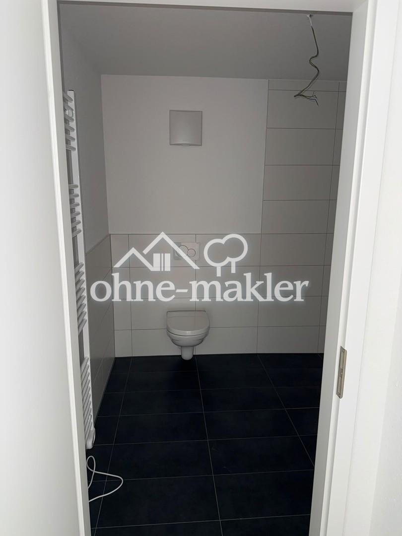 *Erstbezug* 2-Zimmer-Wohnung mit Balkon, Einbauküche und Stellplatz - Photo 4