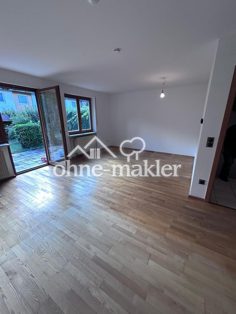 Gepflegtes Reihenhaus mit Garten, Terrasse und Dachstudio in Puchheim - Photo 1