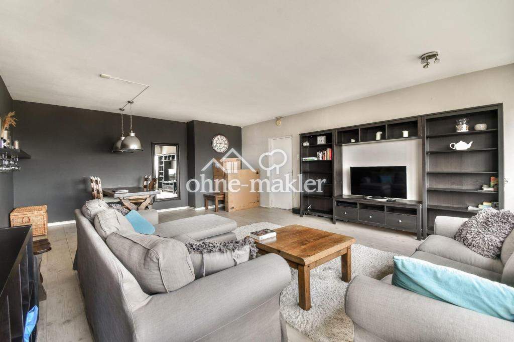 2 Zimmer + Wohnzimmer, gut möbliert, sofort verfügbar - Photo 1