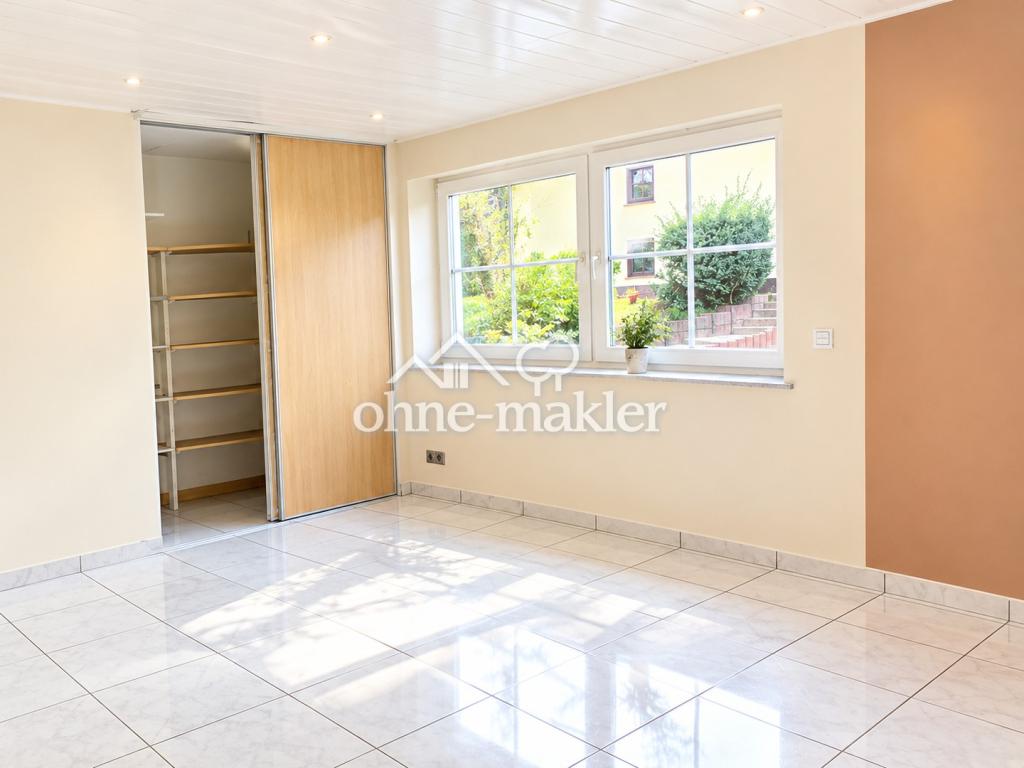 3-Zimmer-Erdgeschosswohnung mit Balkon, Garage - Photo 3