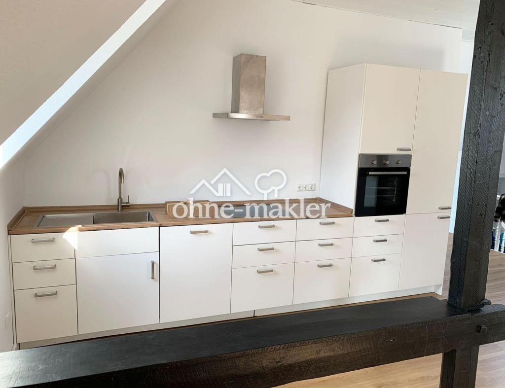 Stilvolle Modernisierte 2-Zimmer Wohnung am Schillerplatz - Photo 1