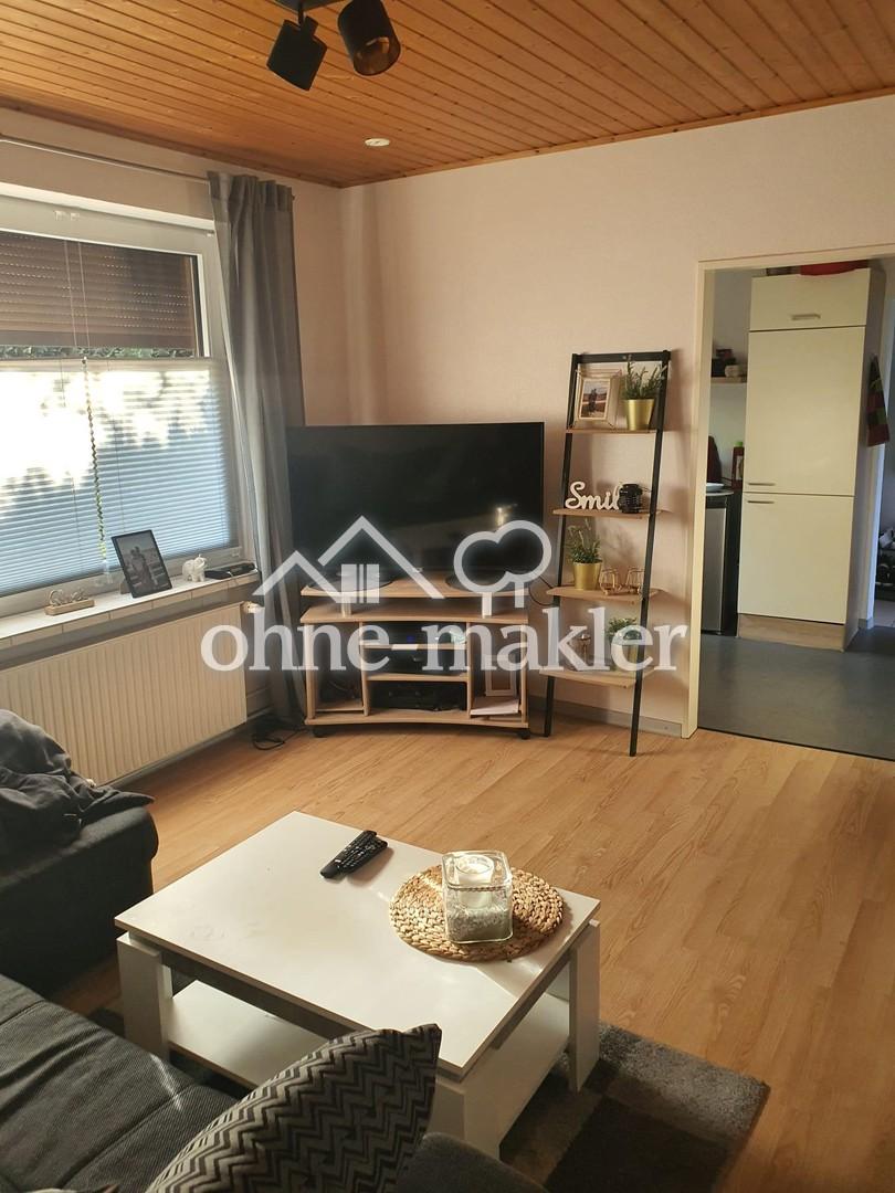 Ruhige kleine 2-Zimmerwohnung im Erdgeschoss mit Stellplatz und Gartenanteil - Foto 1