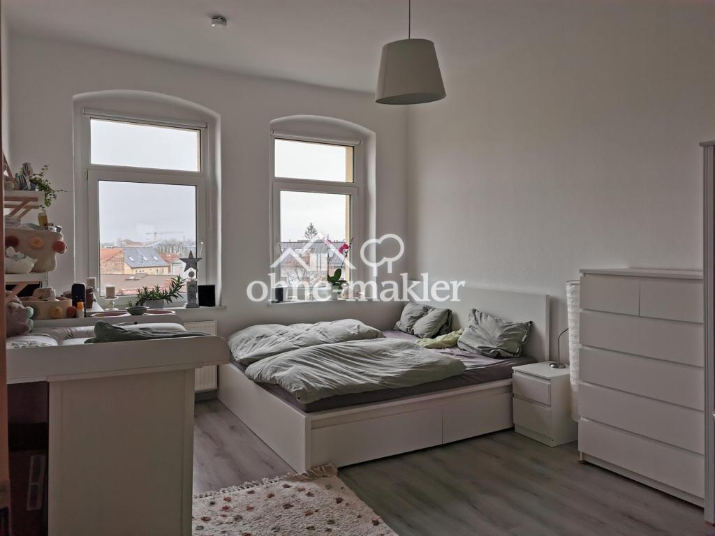 saniert und Zentral! große 2-Zimmer-Wohnung (65 m²) mit Balkon, Wohnküche, Badewanne und Keller - Foto 3