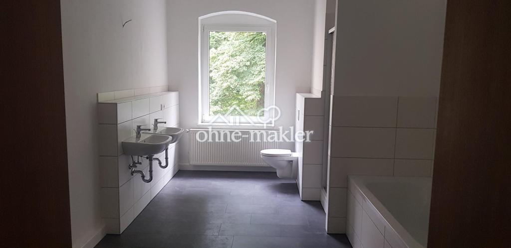 3 Raum Wohnung Altbau im Medizinerviertel 2. OG (Balkon, Bad mit Fenster, gr. Küche) - Foto 1