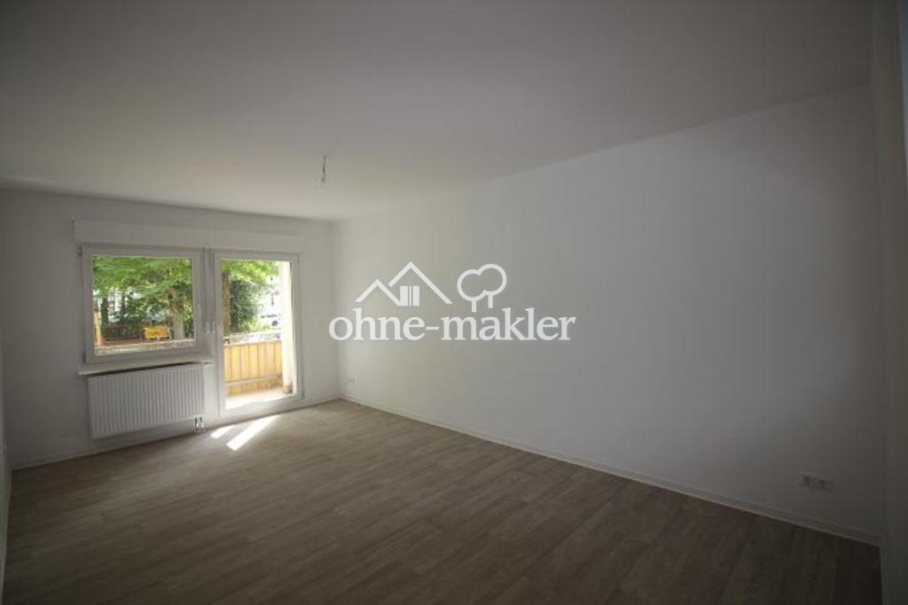 Schöne 2-Raum-Wohnung mit EBK direkt an der Goethestraße - Foto 1