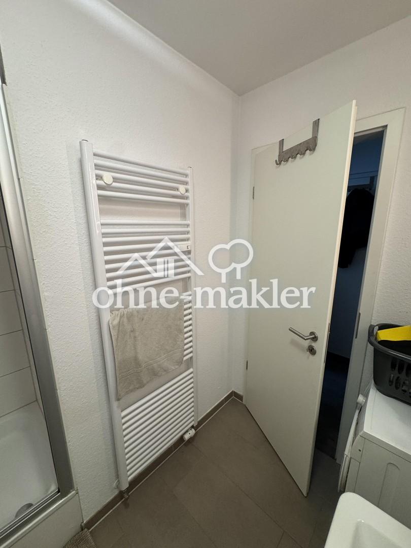 Helle, modernisierte 2,5-Zimmer-Wohnung mit großzügigem Wohnbereich in ruhiger Hoflage - Foto 5