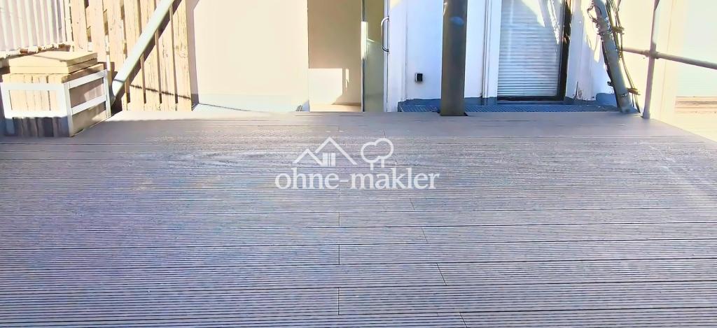 Über den Dächern von Merscheid: 3-Zimmer-Wohnung mit großer Dachterrasse & Spitzboden - Photo 5
