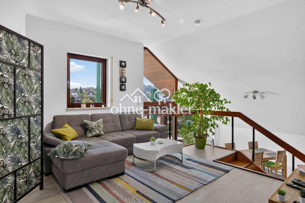 Dachgeschosswohnung mit zwei Balkonen in Karlsruhe-Grötzingen - Photo 2