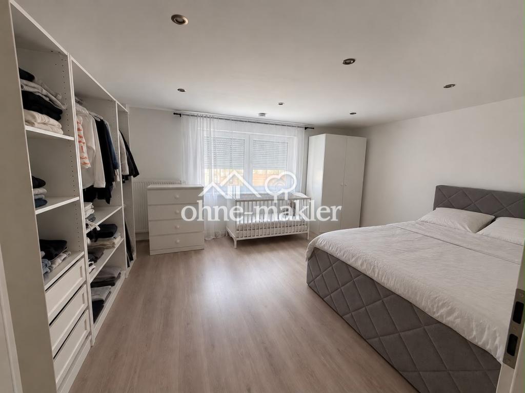 Helle 2 Zimmer Wohnung mit großer Terasse, EInbauküche, Carport - Foto 3