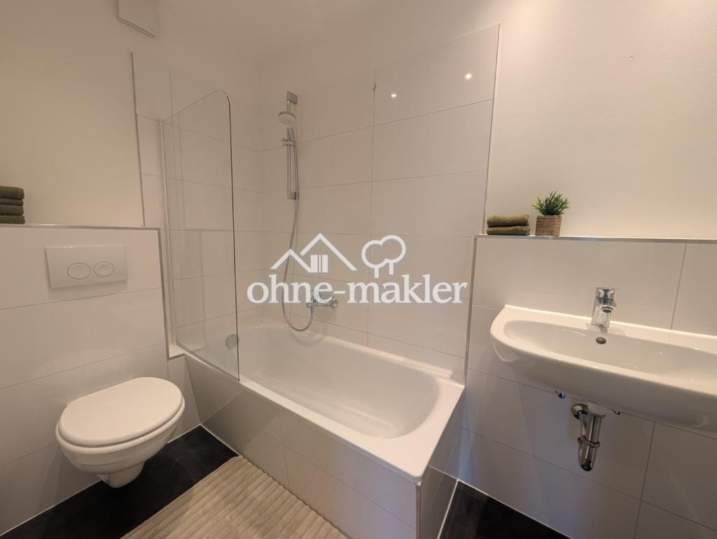 Möblierte 2 Zimmer Wohnung mit Fahrstuhl und Balkon im 4. OG - Photo 5
