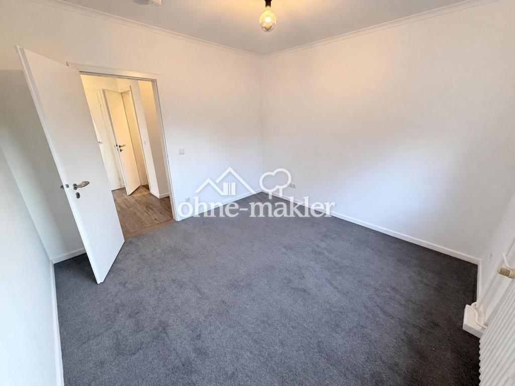 Helle 2-Zimmer-Wohnung mit Balkon, Einbauküche und Grünblick – MetroBus 5 vor der Tür - Photo 2