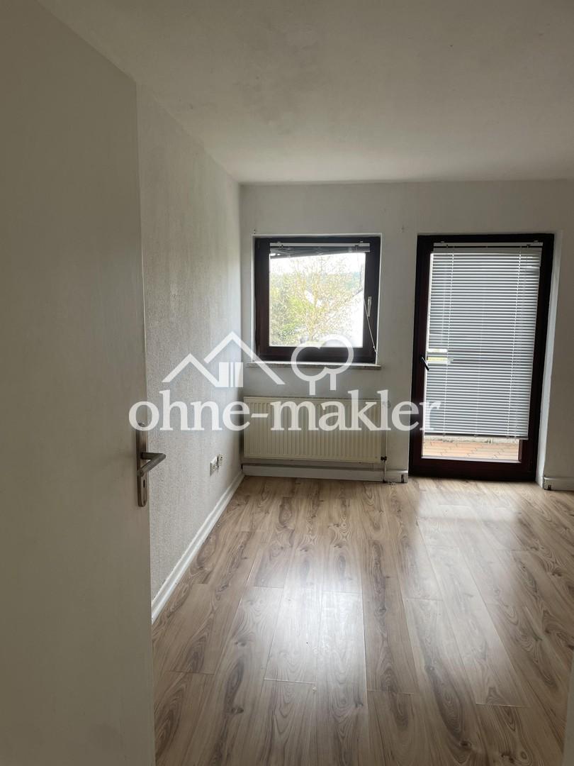 Charmante 2,5-Zimmer-Wohnung mit Einbauküche - Foto 2