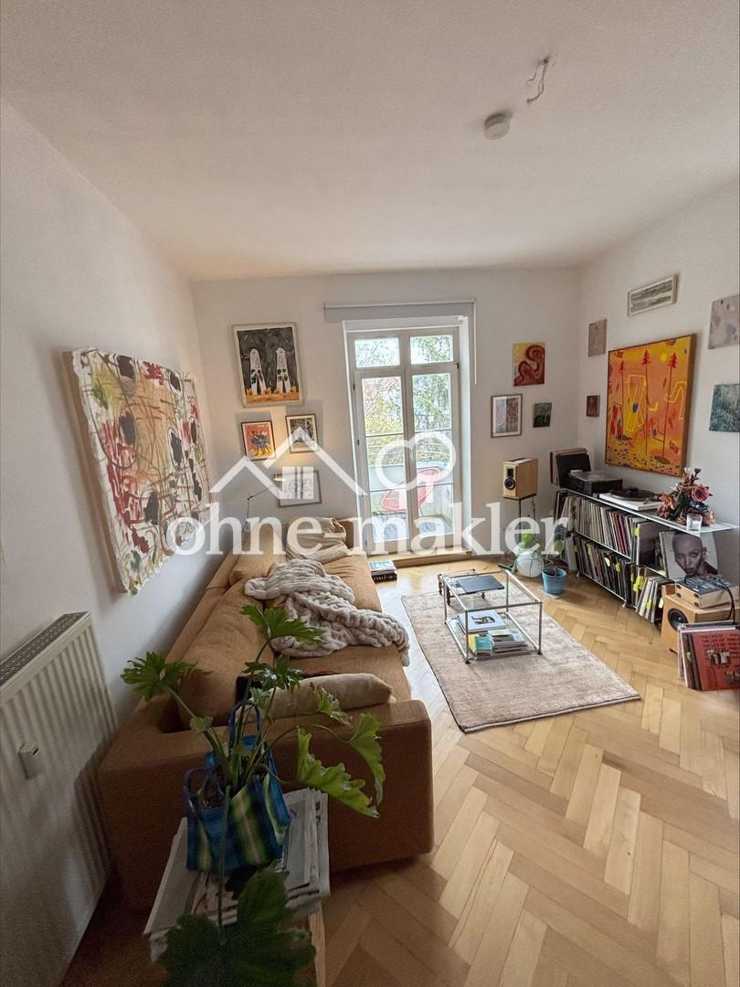 Sehr schöne 3 Zi-Whg mit EBK und großem Balkon in einem Jugendstilhaus in Würzburg - Sanderau. - Foto 1