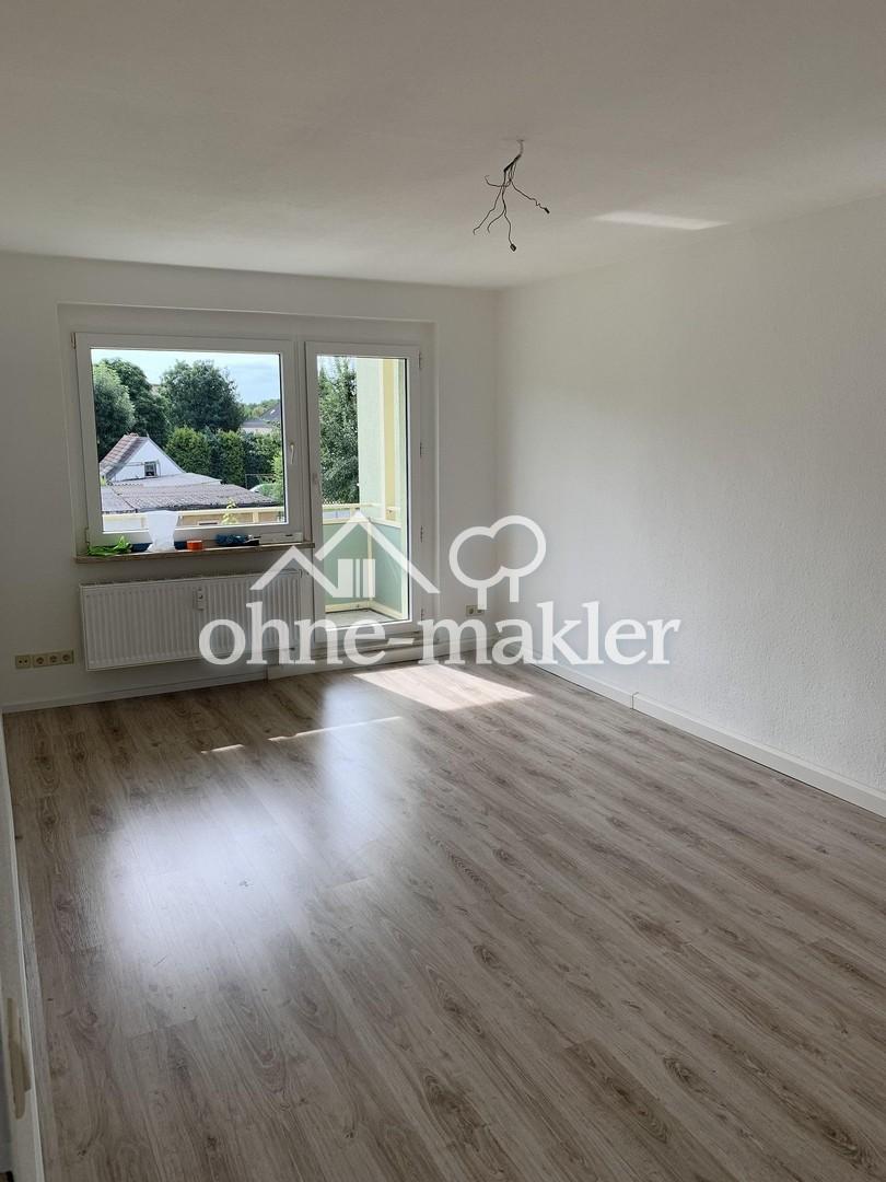 1 und 3 Raumwohnungen mit EBK, Balkon, Badewanne, Keller und kostenlose Stellplätze nähe Amazon - Foto 1
