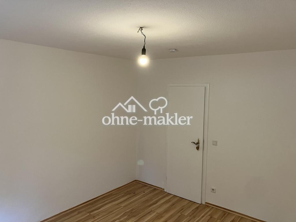 S-Bahn nähe 2-Zi-EG-Wohnung mit eigenen Garten, Balkon & EBK | Erste Einzug nach Renovierung - Photo 1