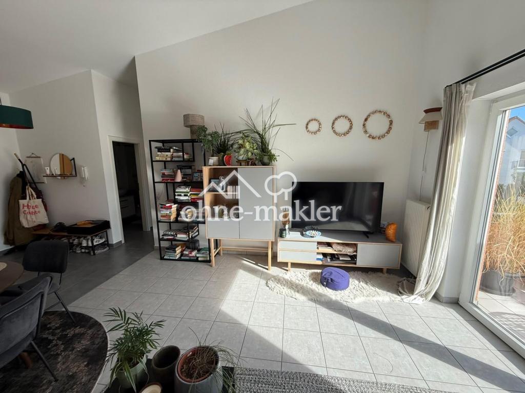 Schöne, sonnige 2-Zimmer-Dachgeschosswohnung - Foto 1