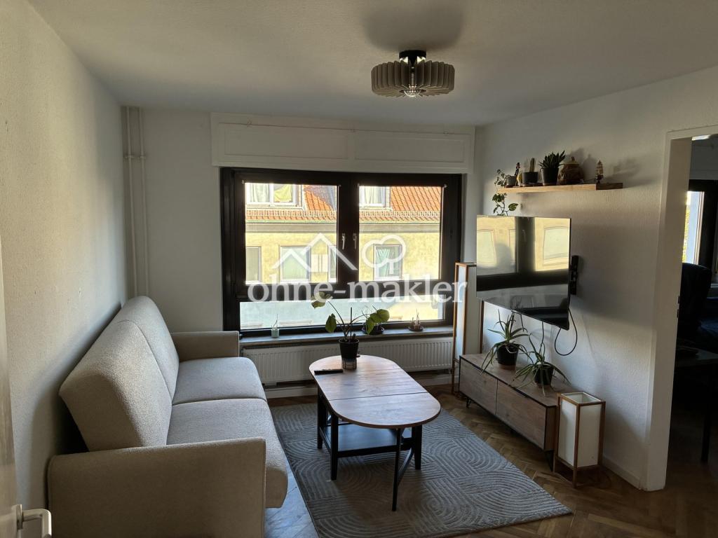 Gut geschnittene, zentral gelegene 2-Zimmer-Wohnung, EBK - Foto 2