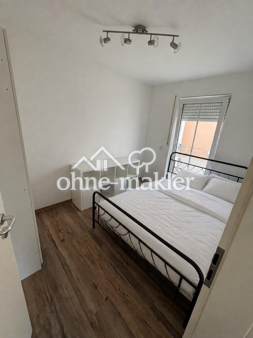 Stilvoll möblierte 2-Zimmer-Wohnung mit Balkon in zentraler Innenstadtlage inkl. TG-Stellplatz - Foto 3